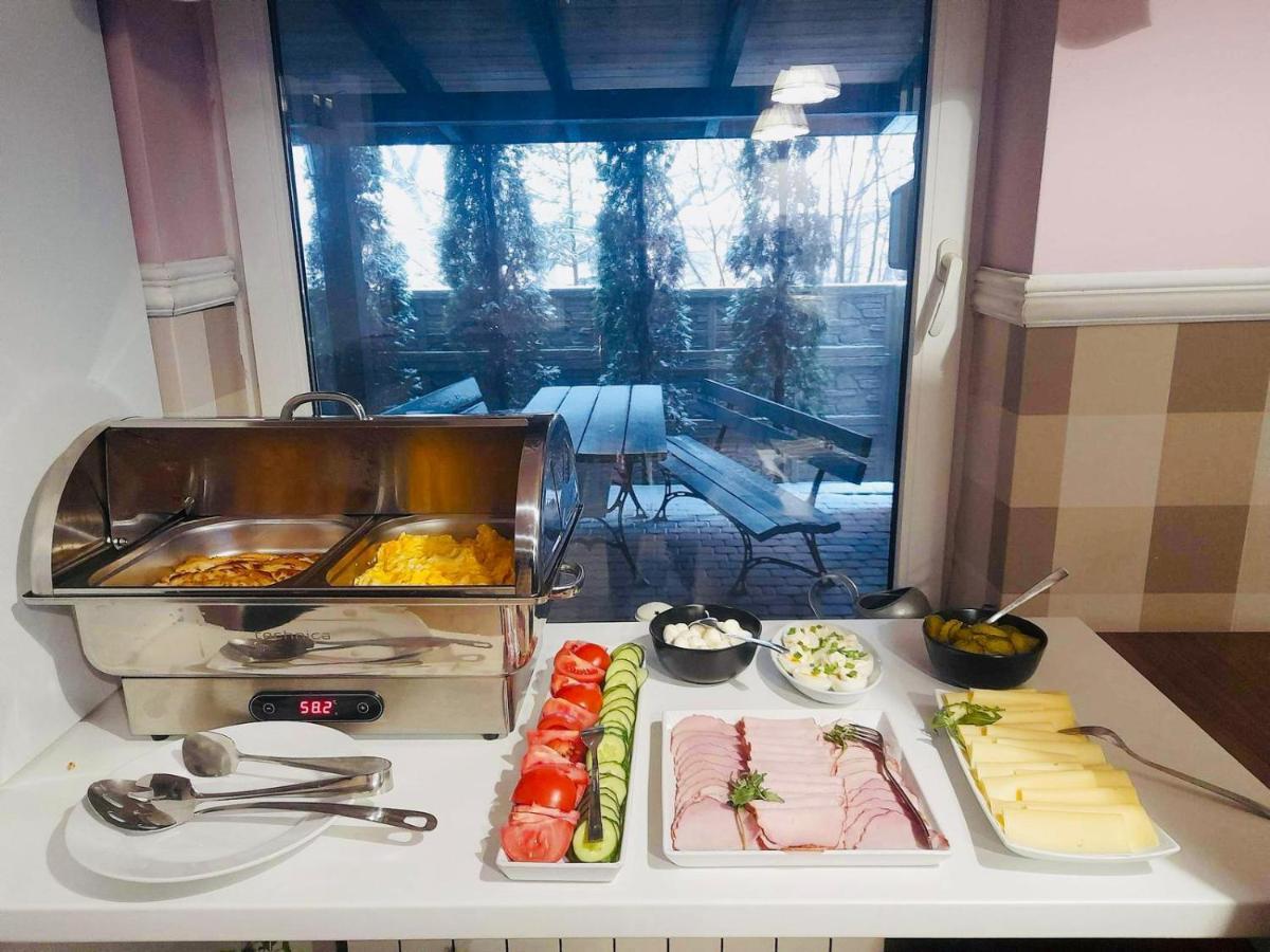 Motel Domowy Gosciniec Lomza Ngoại thất bức ảnh